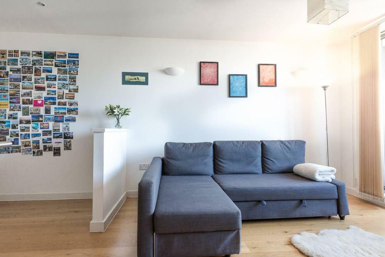 Modern 1 bedroom apartment in E1 with great views Londen Buitenkant foto